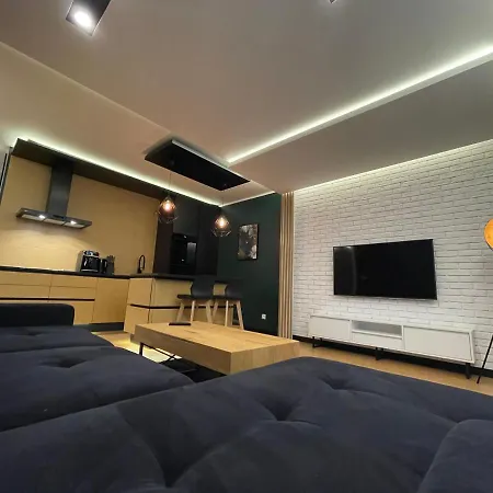 Golden * Rogowo (Gryfice)