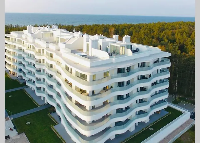 Golden アパート ロゴボ