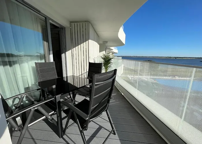 Golden アパート ロゴボ