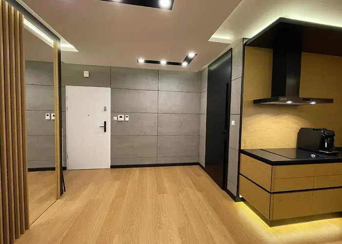 Golden アパート *